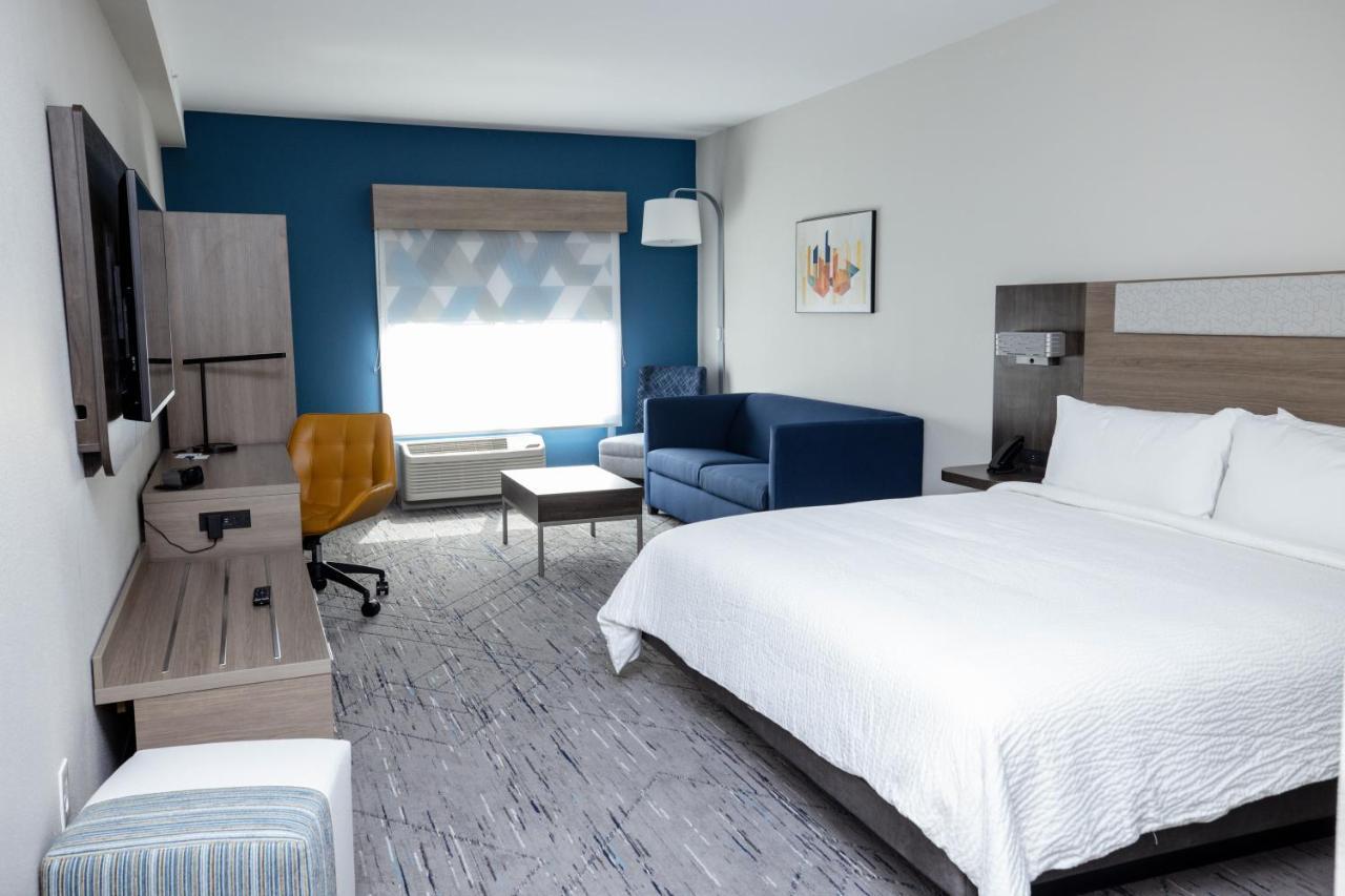 Holiday Inn Express & Suites Tampa Stadium - Airport Area By Ihg Buitenkant foto