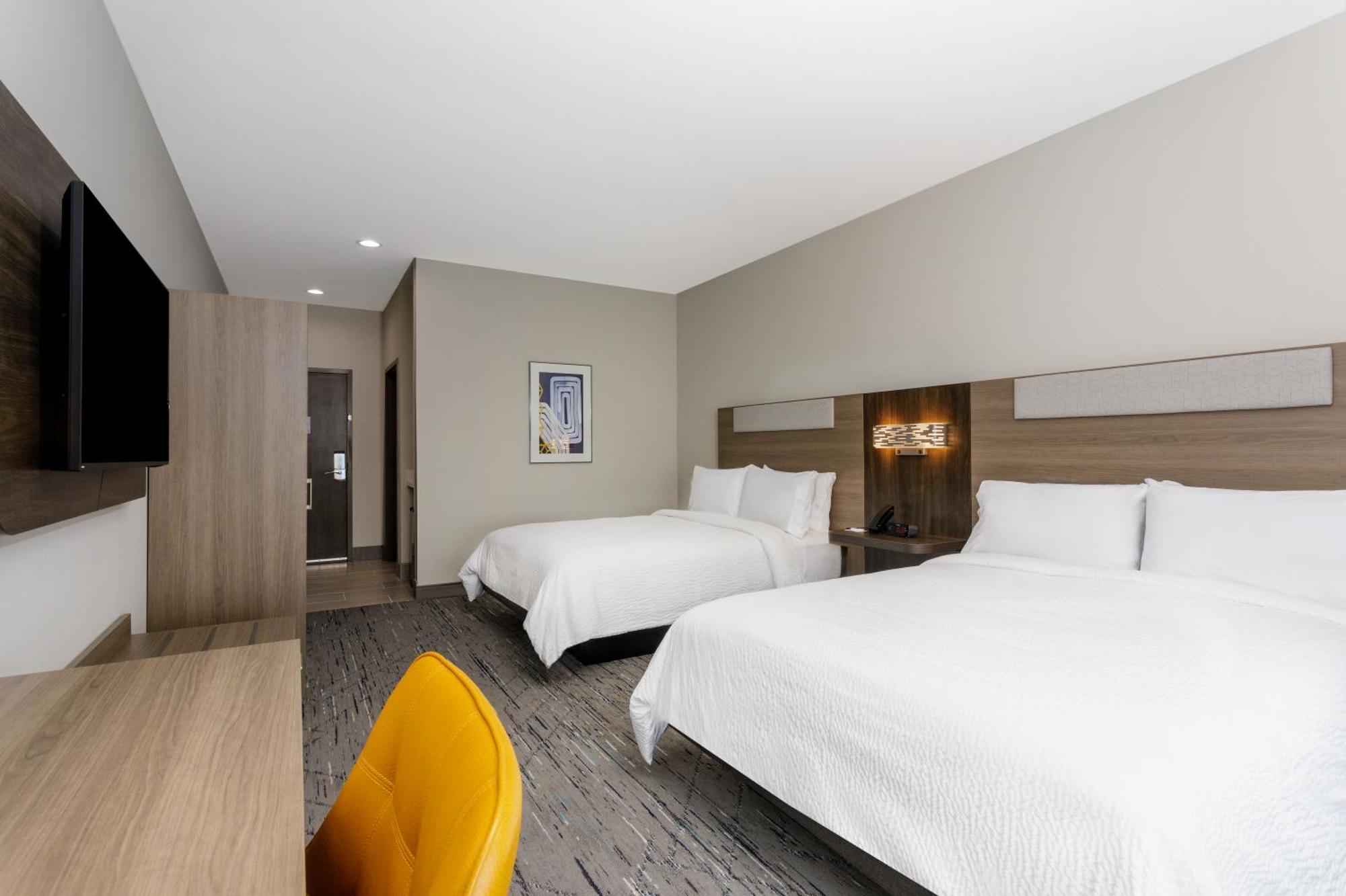 Holiday Inn Express & Suites Tampa Stadium - Airport Area By Ihg Buitenkant foto