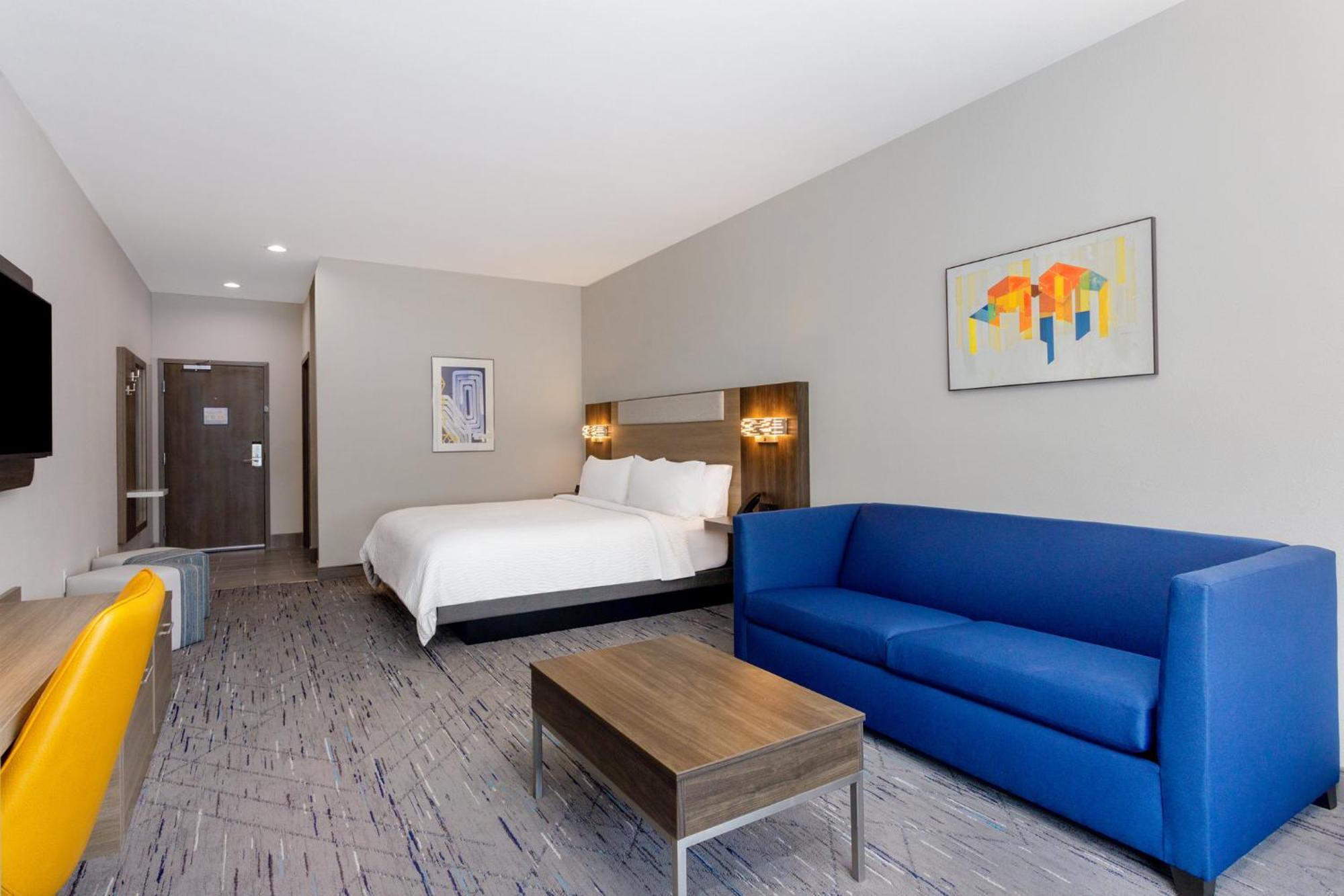 Holiday Inn Express & Suites Tampa Stadium - Airport Area By Ihg Buitenkant foto